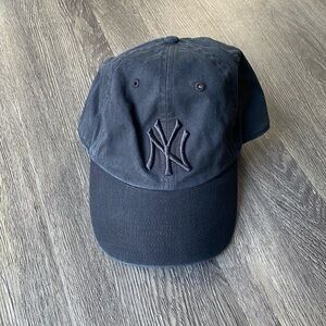 Black New York Yankees baseball hat NY dad Cap 47 brand